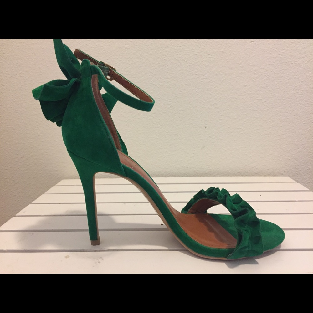 Shoe Republic Green Ruffle Heels - Picture 4 of 8
